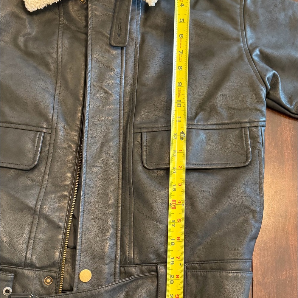 Universal Thread Black Bomber Jacket with Cream C… - image 3